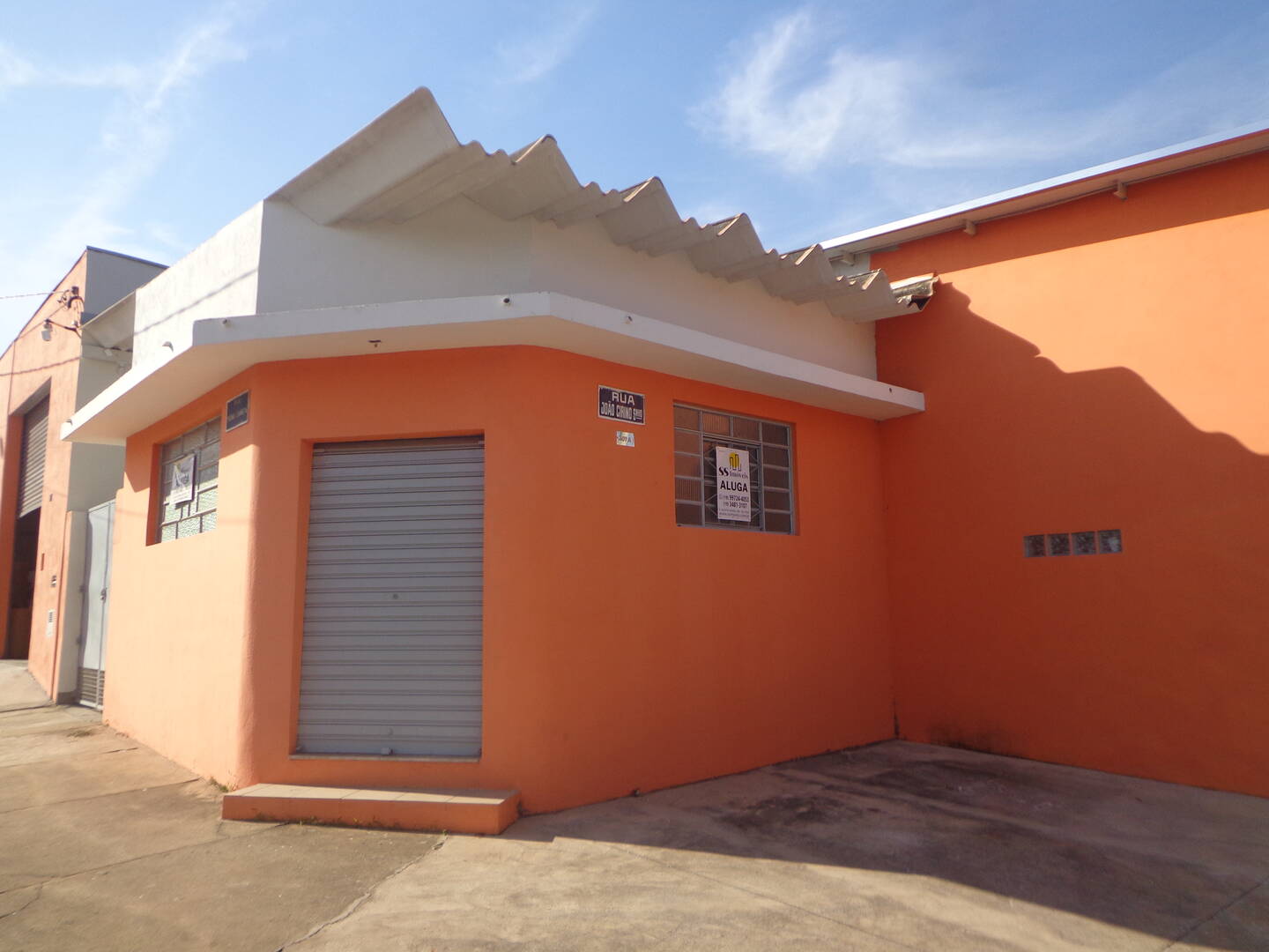 #68 - Sala para Locação em São Pedro - SP