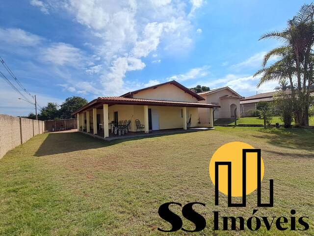 #44 - Casa para Venda em São Pedro - SP