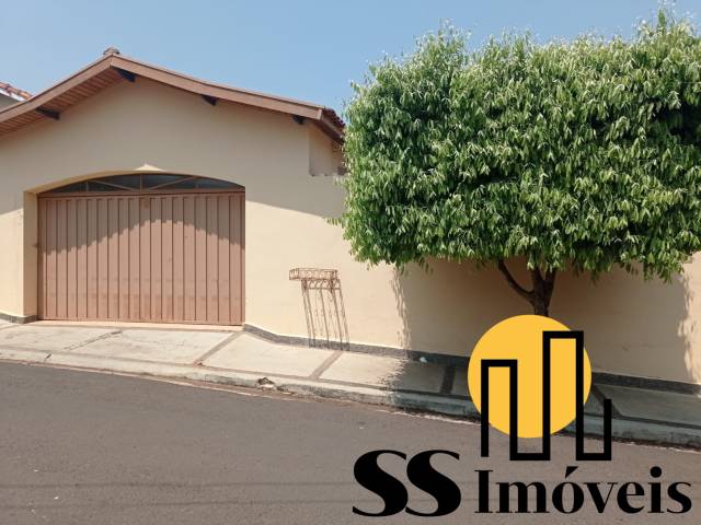 #79 - Casa para Venda em São Pedro - SP