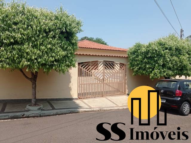 #79 - Casa para Venda em São Pedro - SP