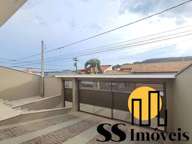 #105 - Casa para Venda em São Pedro - SP
